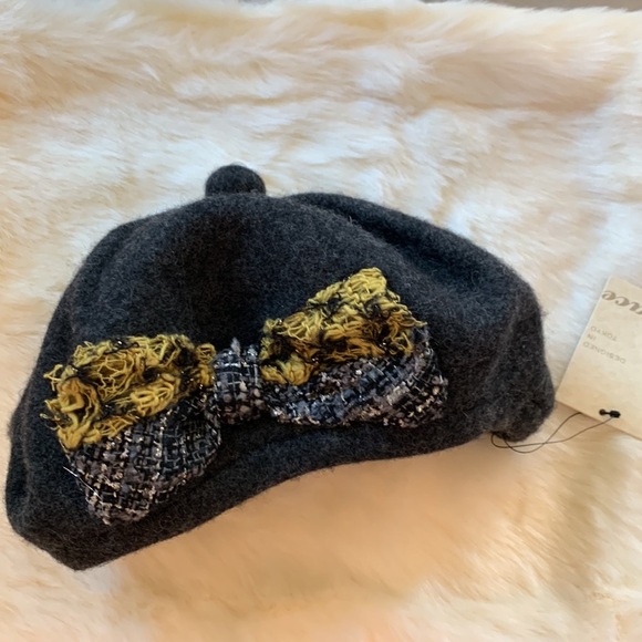 Anthropologie gray beret w bow - Picture 8 of 11